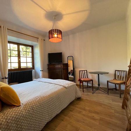 Chateau Du Vigny - Maison D'Hotes 圣米歇尔－德莫里耶讷 外观 照片